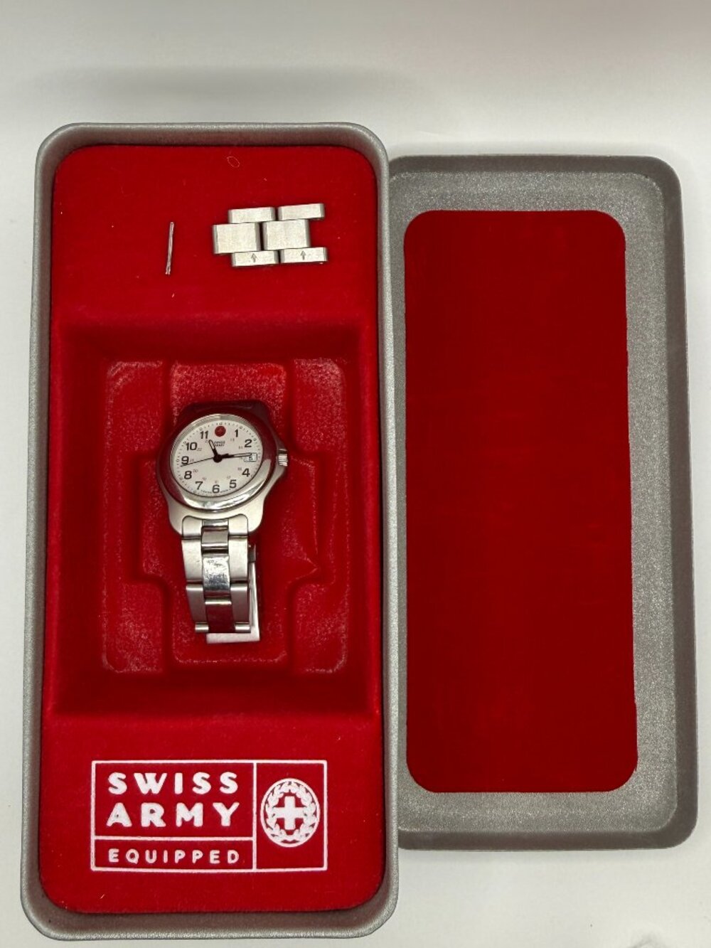 Victorinox Swiss Army Officer’s Watch – Vintage - Original Packaging